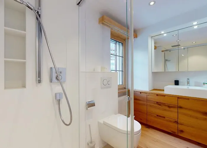 Haus Marietta - *
